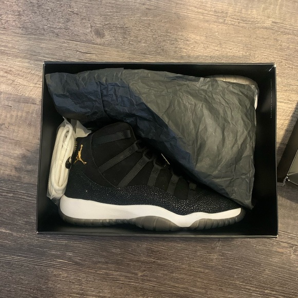 Jordan 11 Retro Heiress Black Stingray (GS) Size 8.5 women’s size - Picture 4 of 6